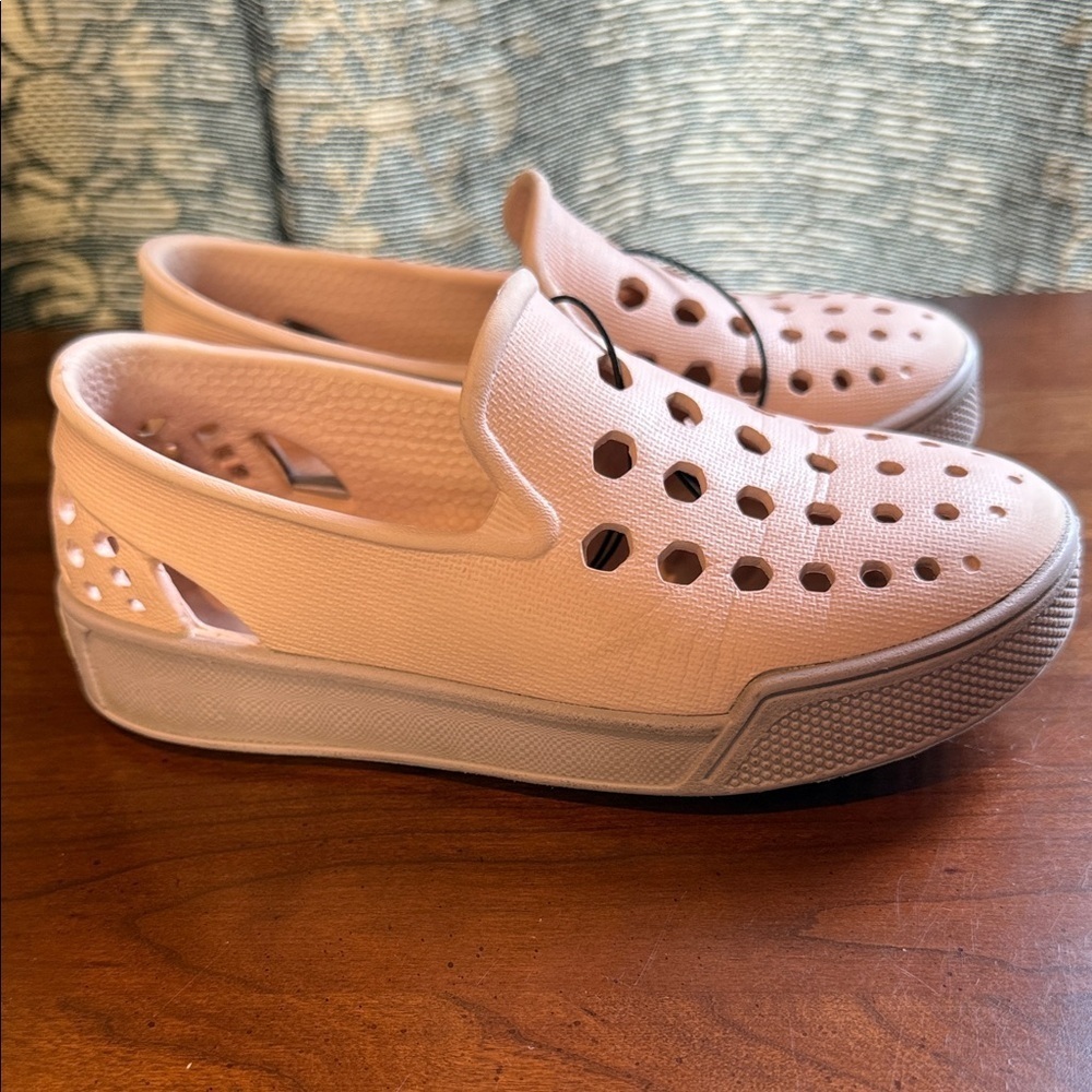 Joybees Kids Jordan Skate Sneaker Slip-On Shoes Pink Size 12 - Picture 4 of 14